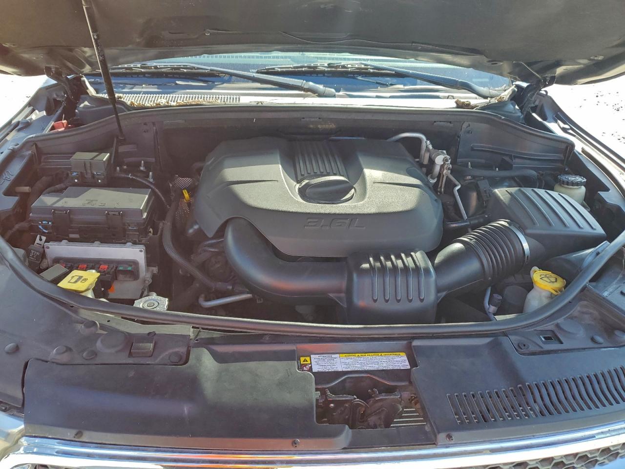 Dodge Durango Crew Image 4