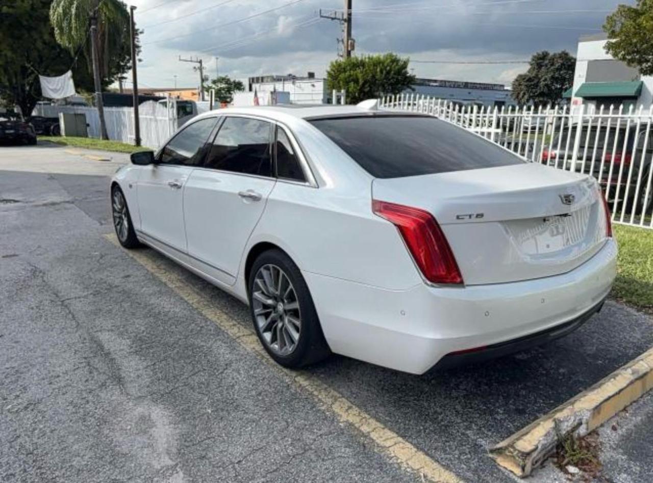 Cadillac CT6 Luxury Image 7