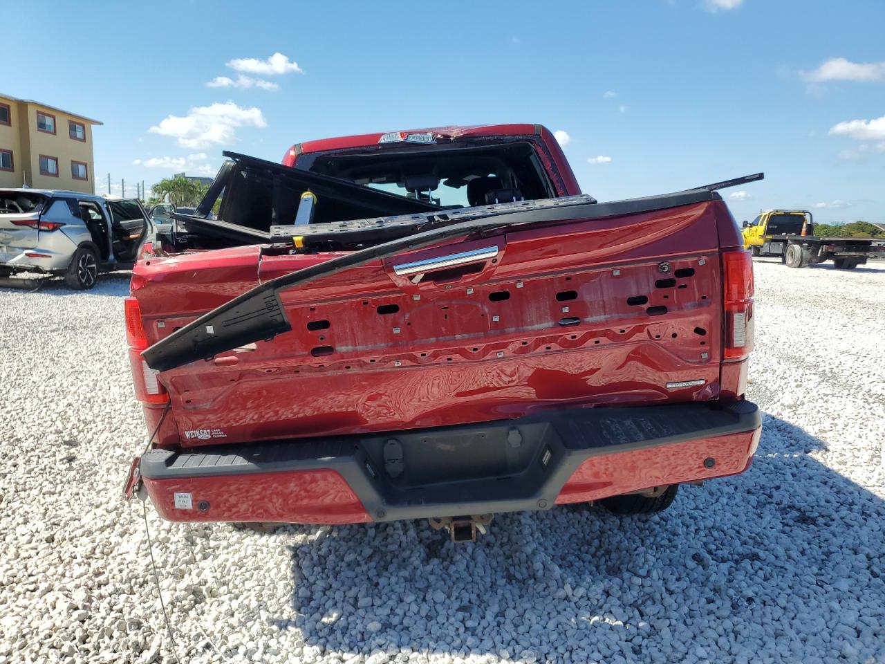 Ford F-150 Supercrew Image 7