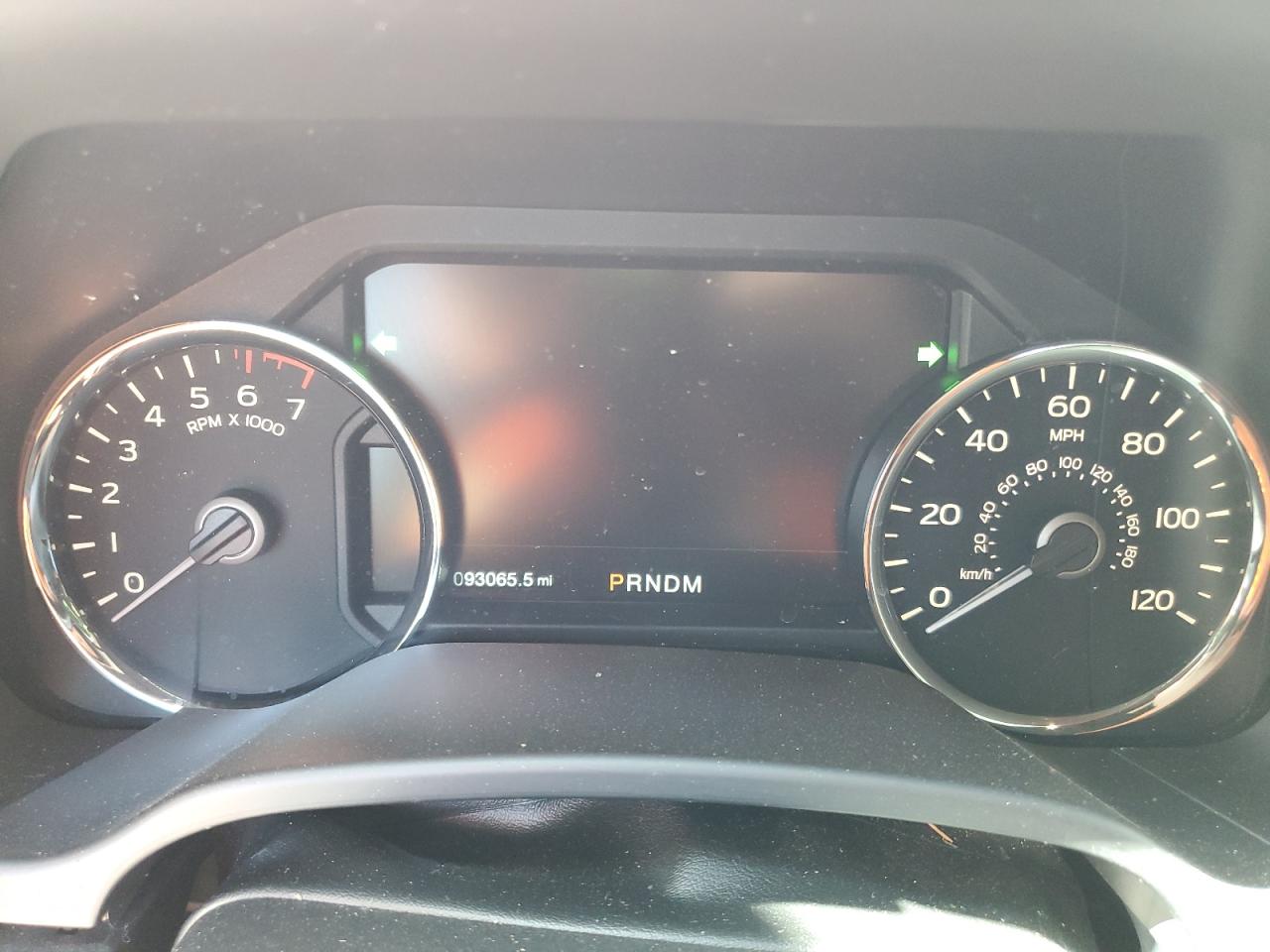 Ford F-150 Supercrew Image 11