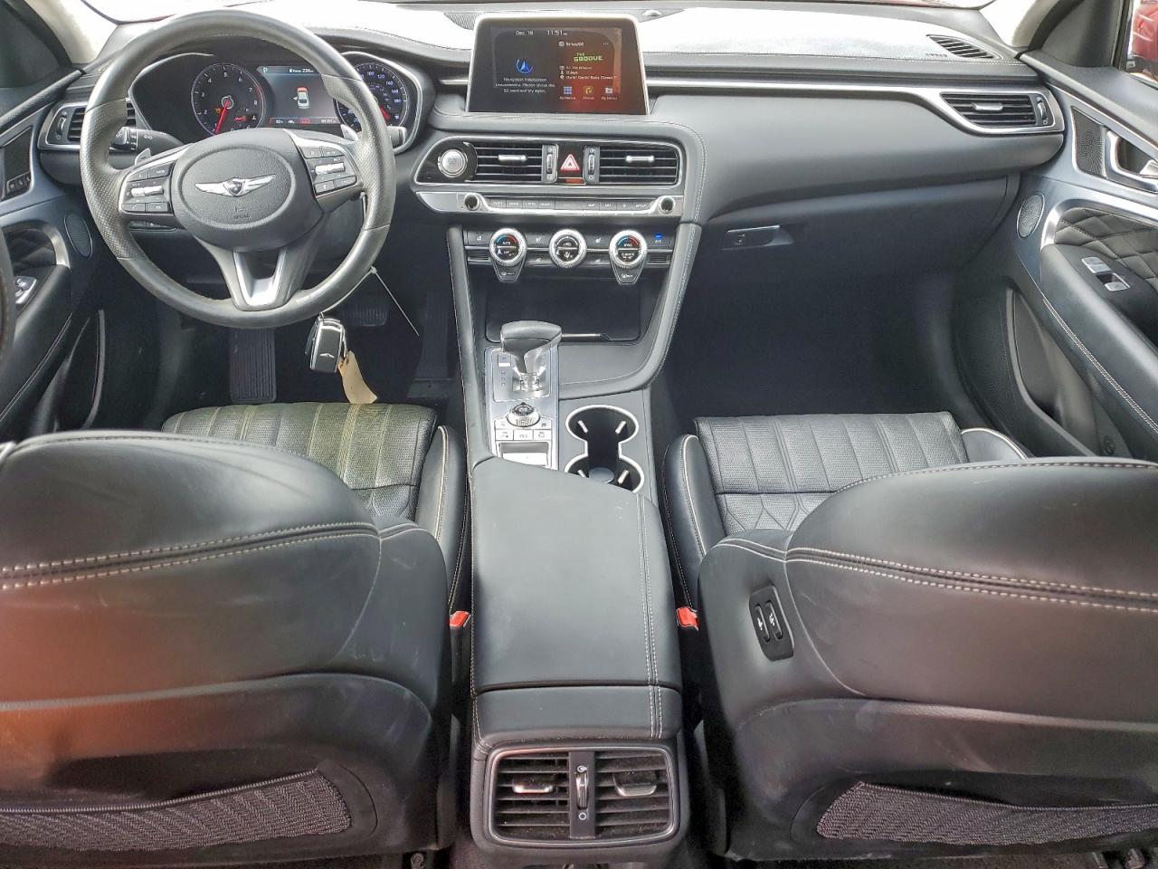 Genesis G70 Prestige Image 4