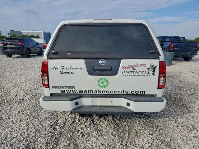 Nissan Frontier S Image 4