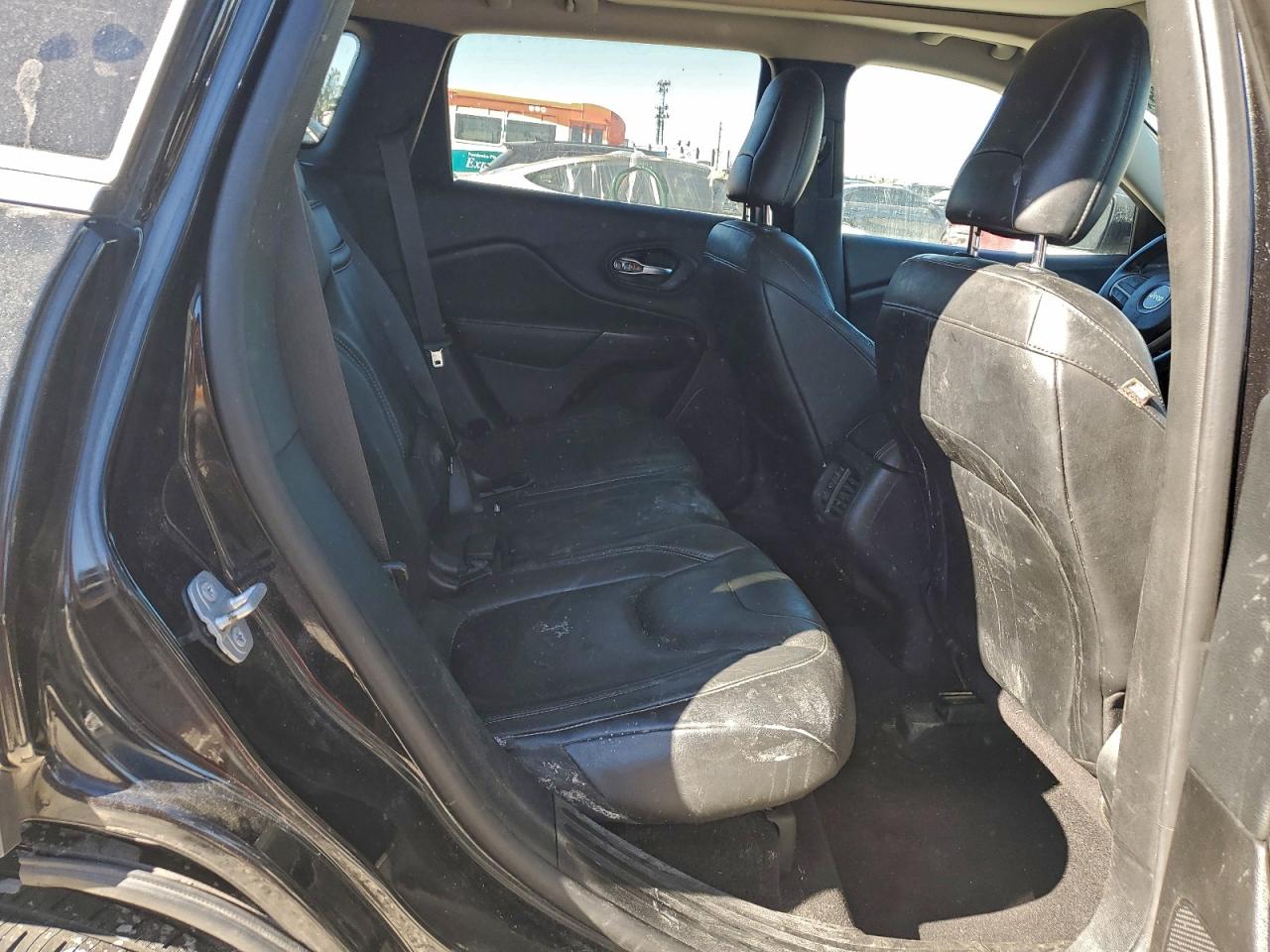 Jeep Grand Cherokee Limited Image 9