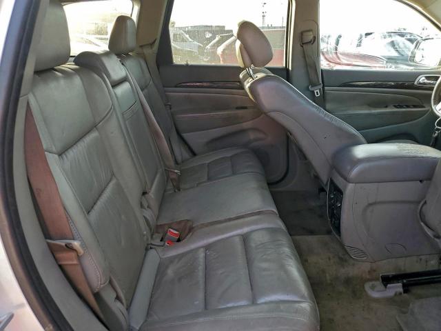 Jeep Grand Cherokee Laredo Image 11