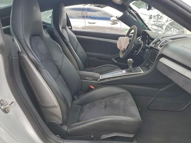 Porsche Cayman Gt4 Image 9