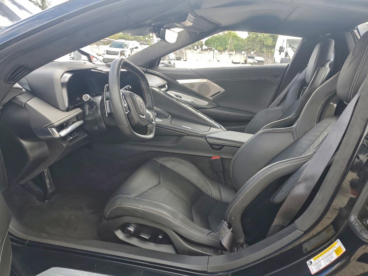 Chevrolet Corvette Stingray 3lt Image 7