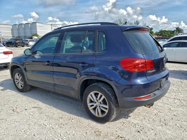 Volkswagen Tiguan S Image 3