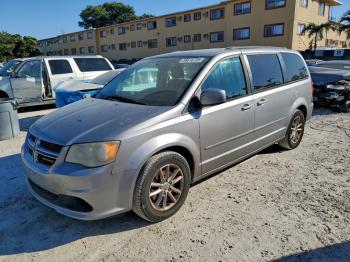  Salvage Dodge Caravan