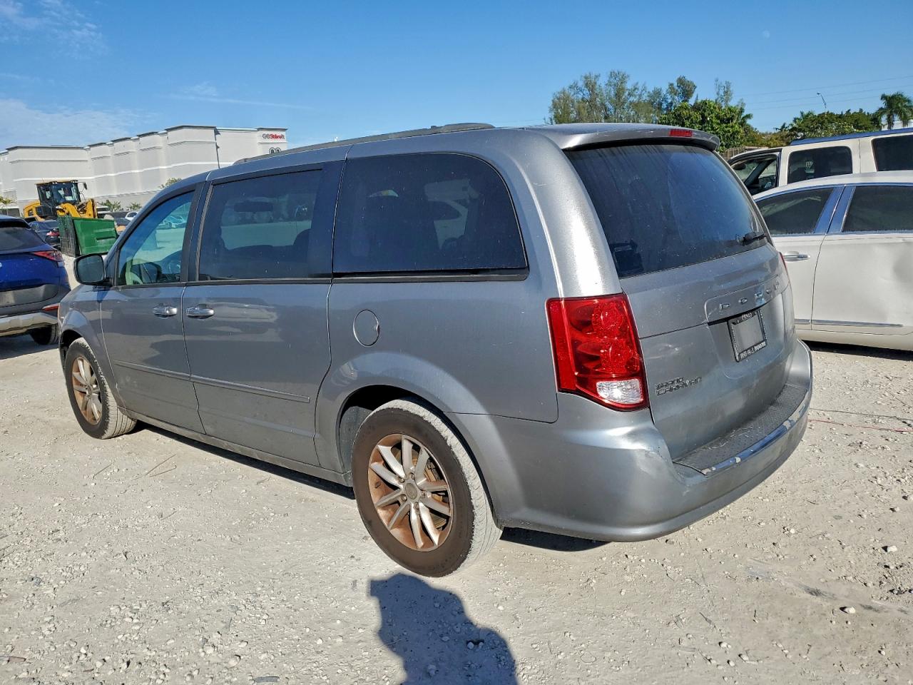 Dodge Caravan Sxt Image 3