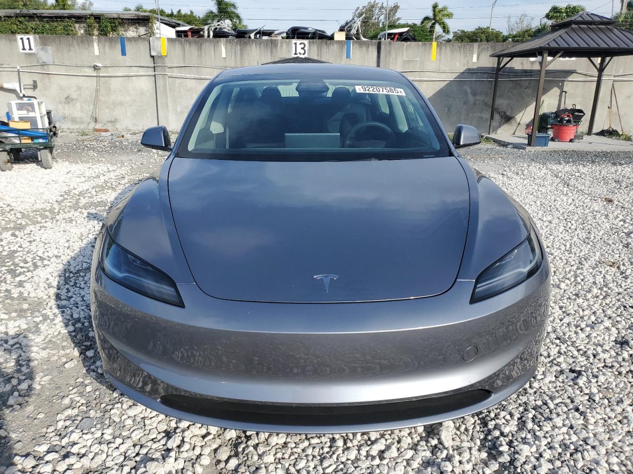 Tesla Model 3 Image 2