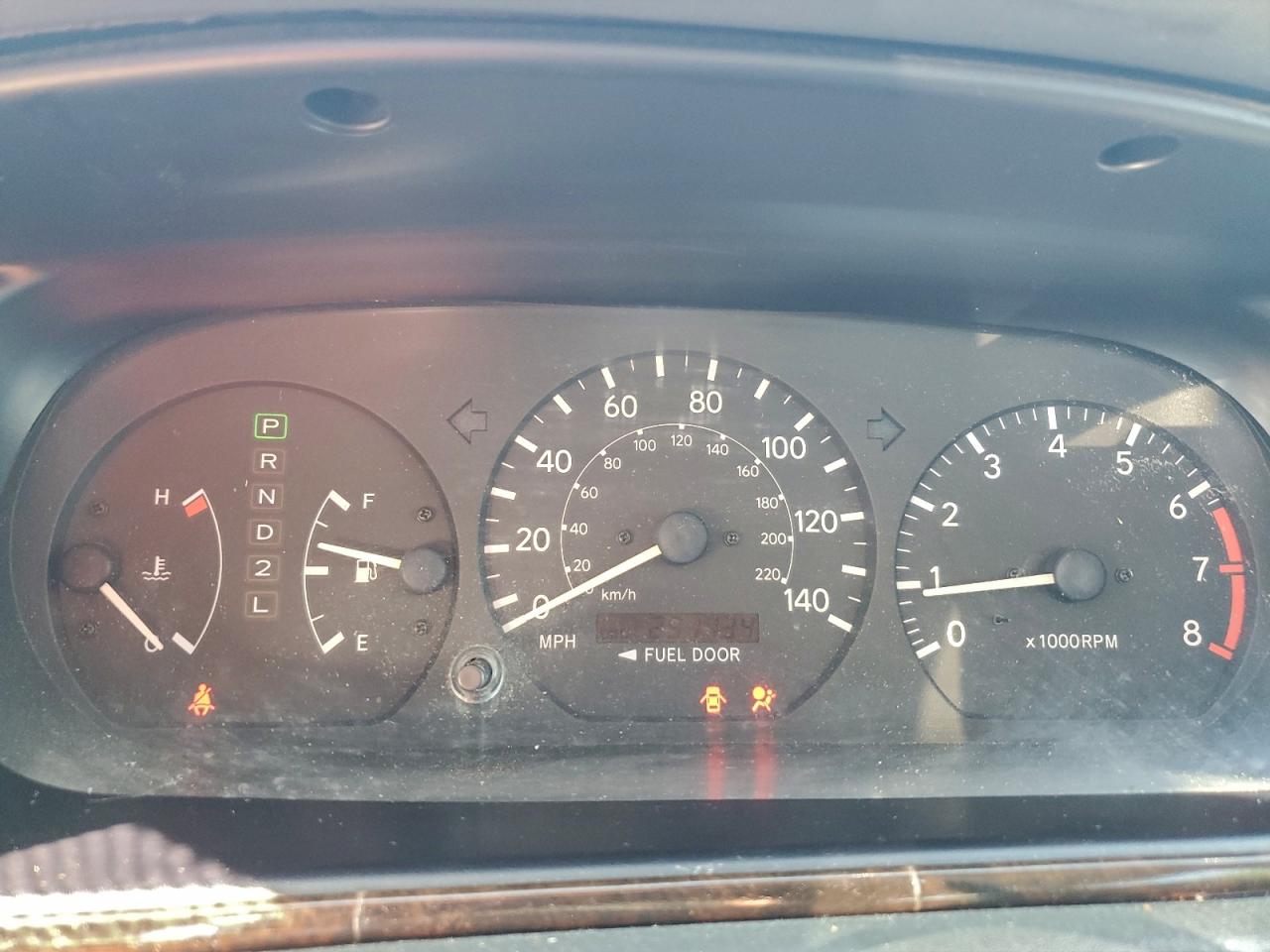 Toyota Camry Ce Image 8