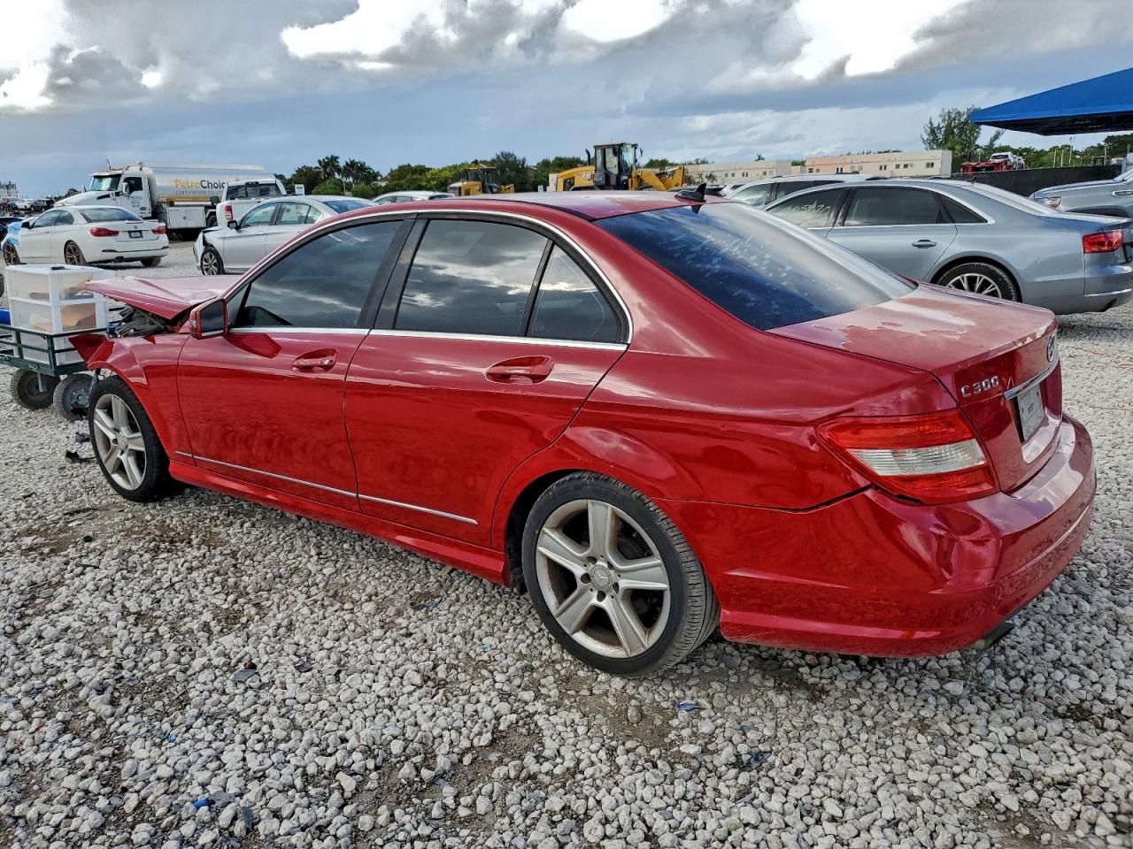 Mercedes-Benz C-Class 300 Image 8