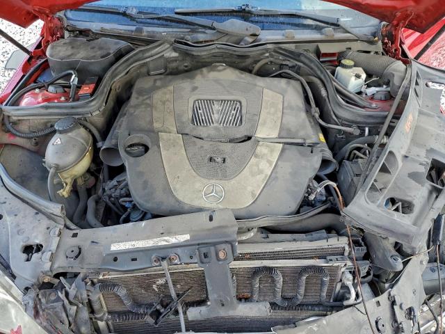 Mercedes-Benz C-Class 300 Image 9