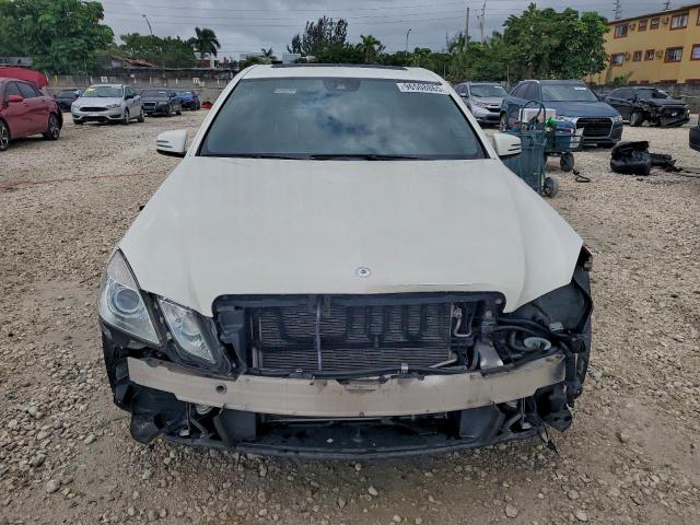 Mercedes-Benz E-Class 350 Image 4