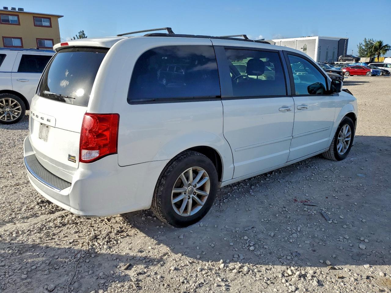 Dodge Caravan Sxt Image 4