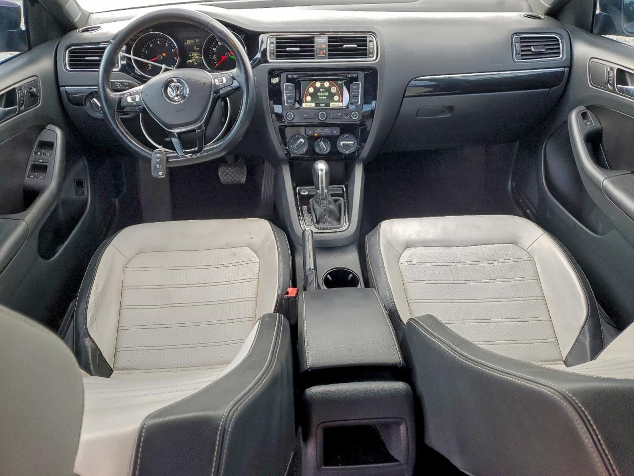 Volkswagen Jetta Se Image 9