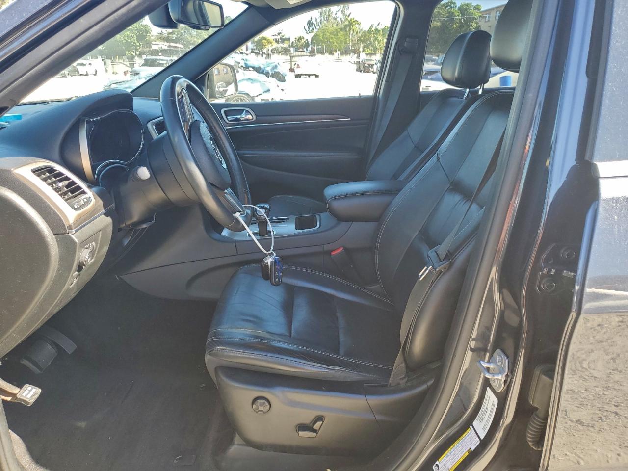 Jeep Grand Cherokee Limited Image 14