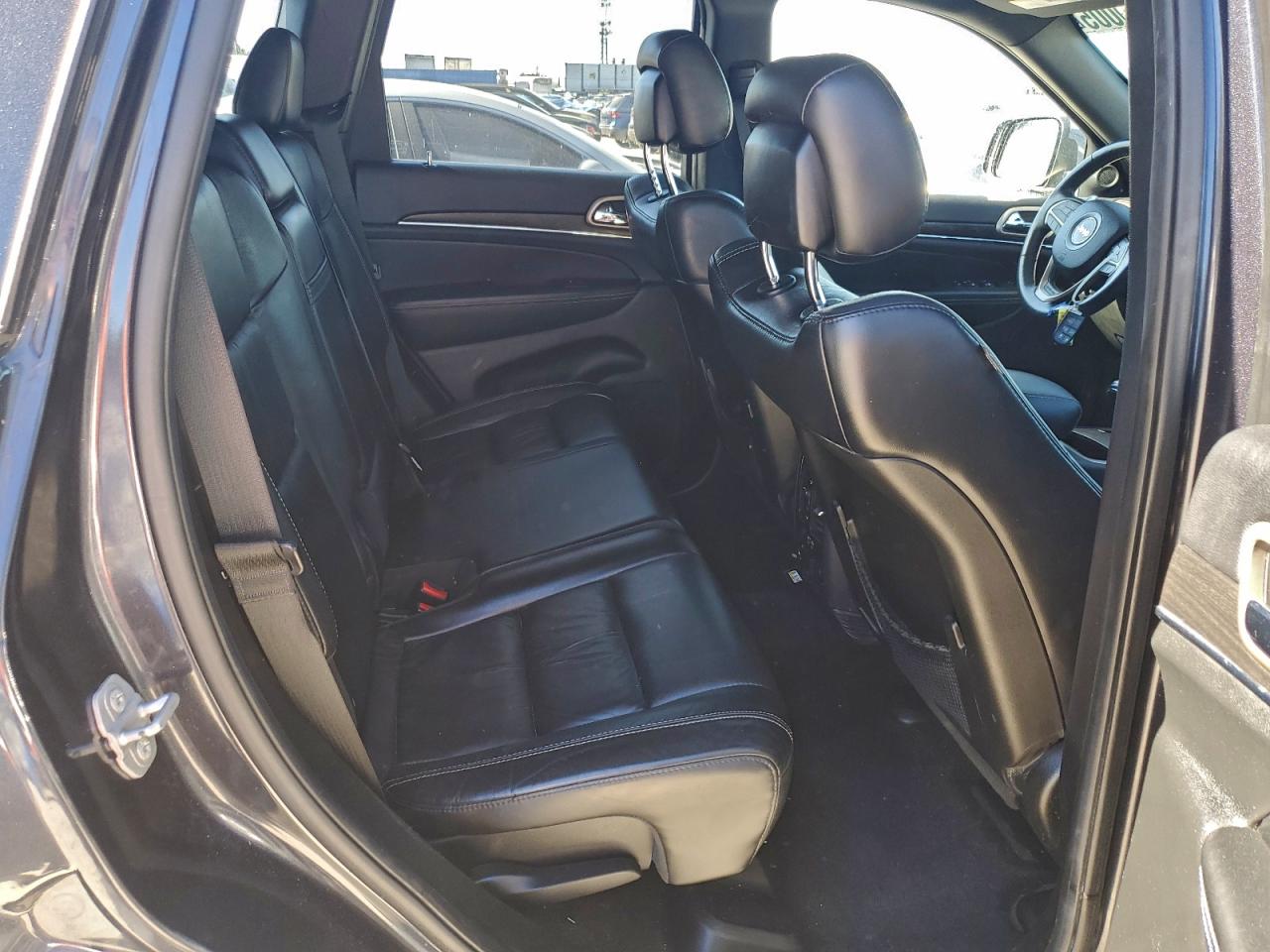 Jeep Grand Cherokee Limited Image 3