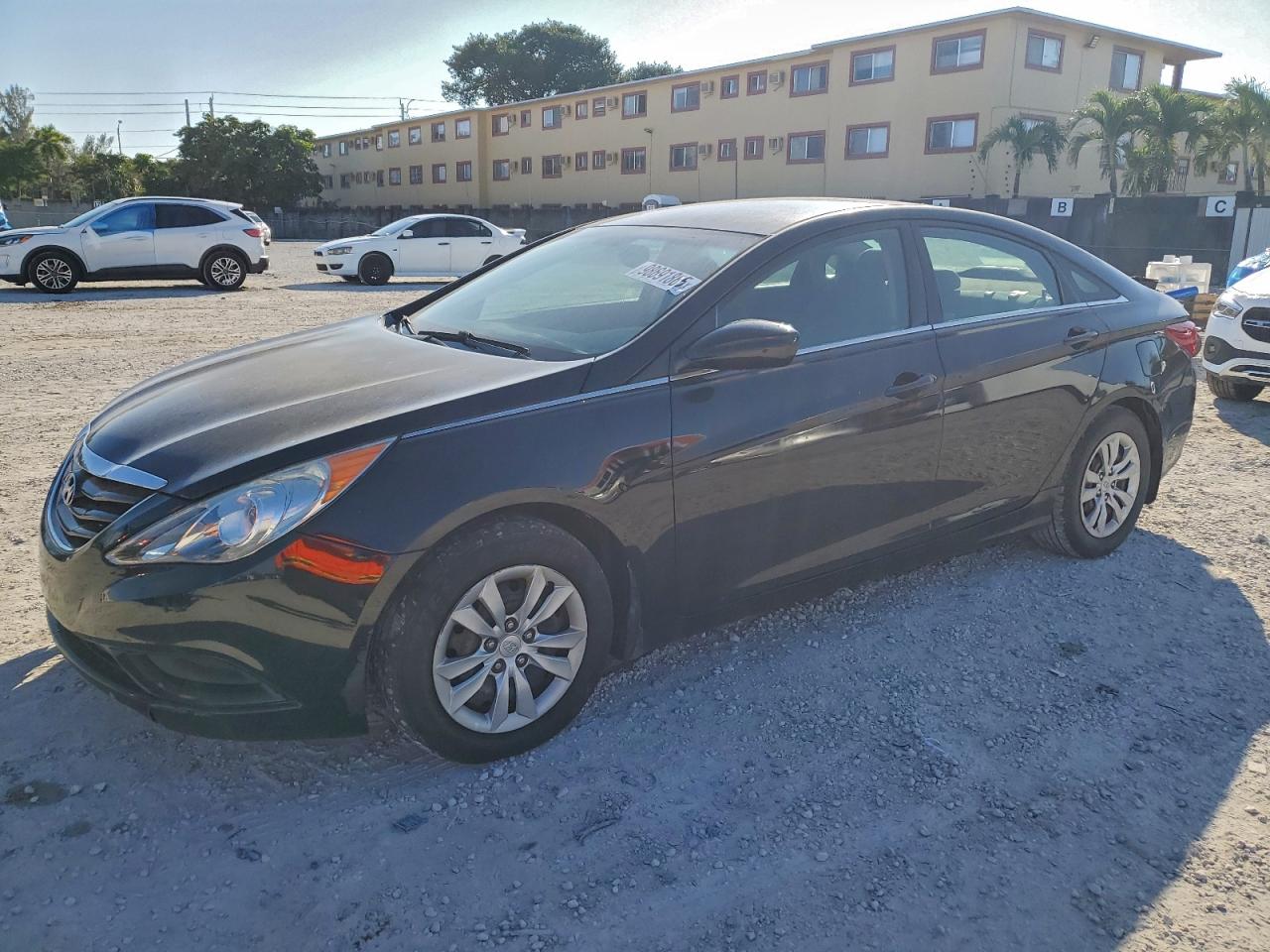 Hyundai SONATA Gls Image 1