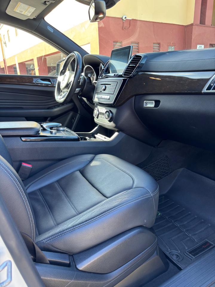 Mercedes-Benz GLE 450 4matic Image 2