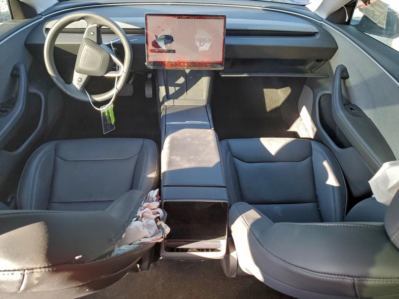 Tesla Model 3 Image 3