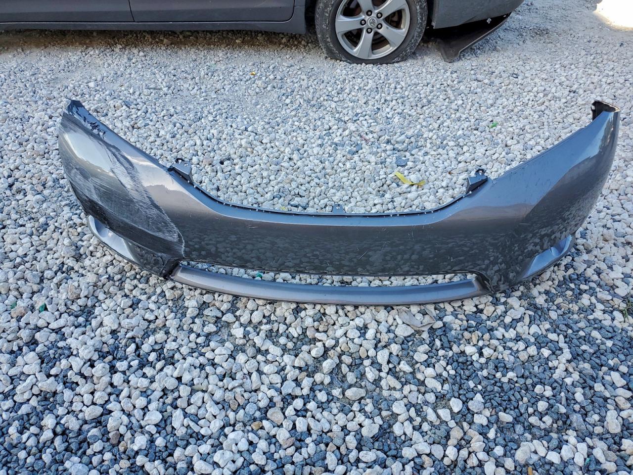 Toyota Sienna Le Image 9