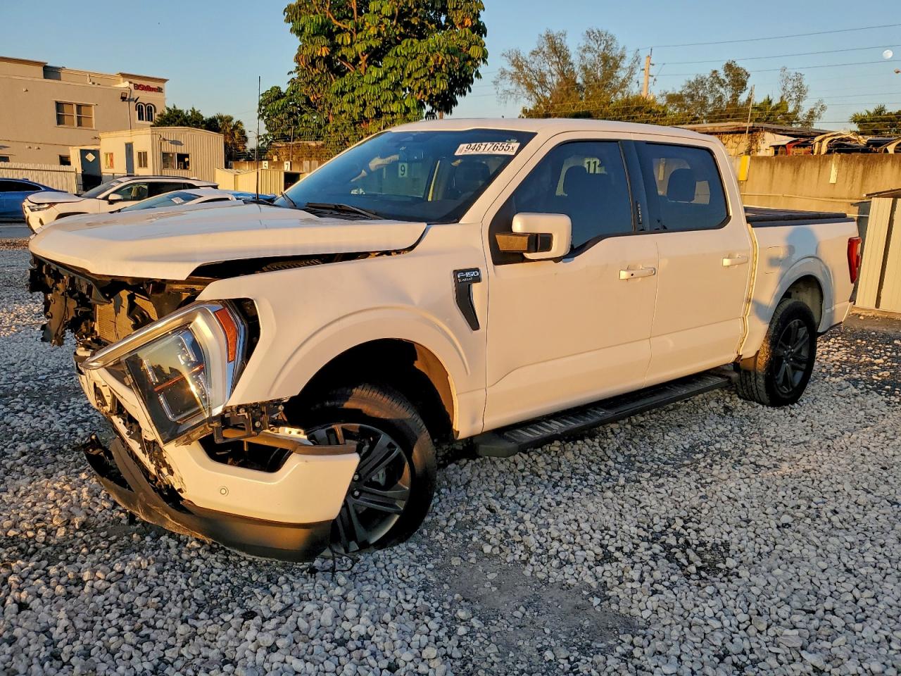 Ford F-150 Supercrew Image 1