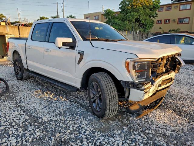 Ford F-150 Supercrew Image 5