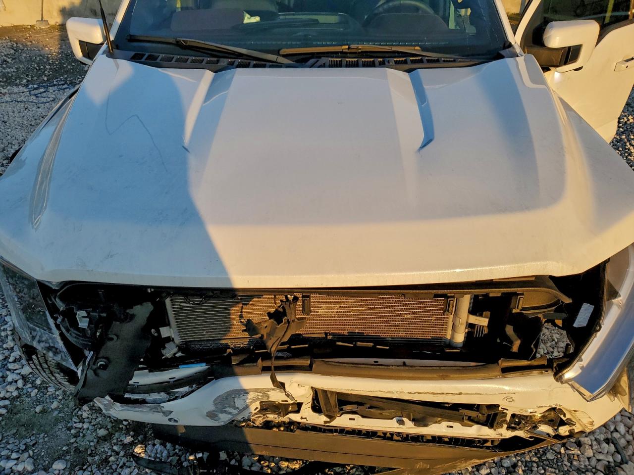 Ford F-150 Supercrew Image 9