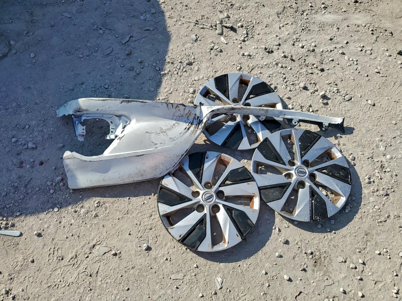 Nissan Altima S Image 9