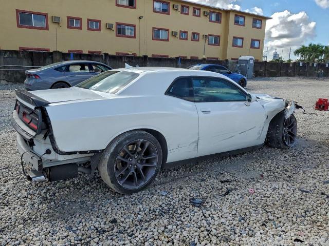 Dodge Challenger R/t Scat Pack Image 4