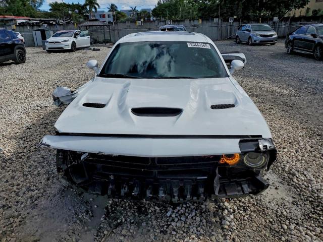 Dodge Challenger R/t Scat Pack Image 13