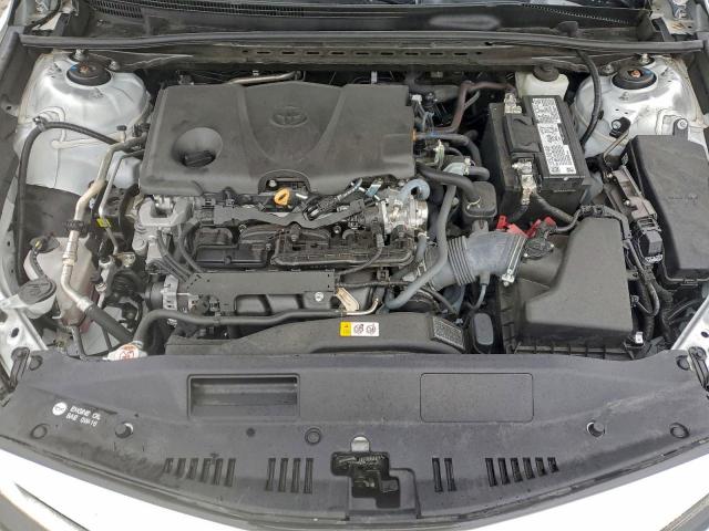 Toyota Camry Se Image 9