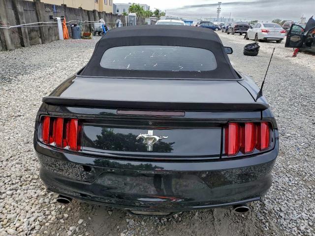Ford Mustang Image 8
