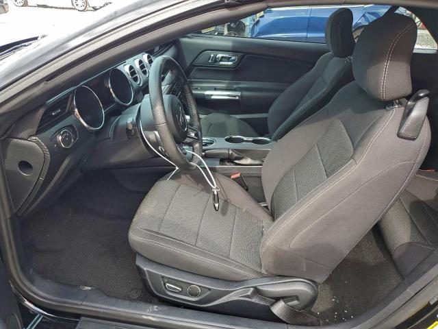 Ford Mustang Image 2