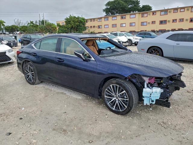 Lexus Es 300h Base Image 13