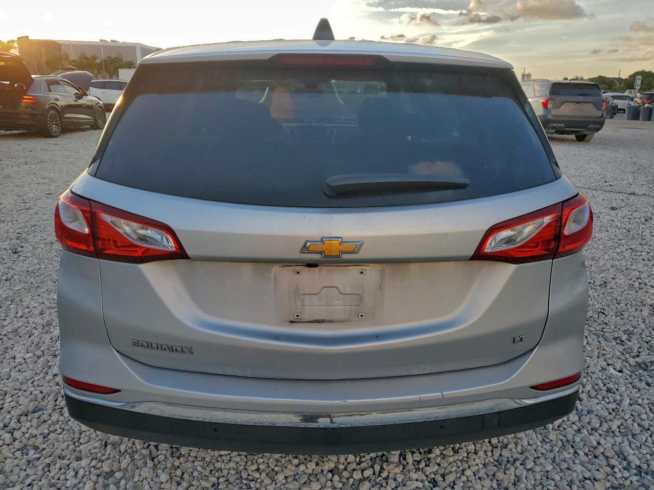 Chevrolet Equinox Lt Image 11