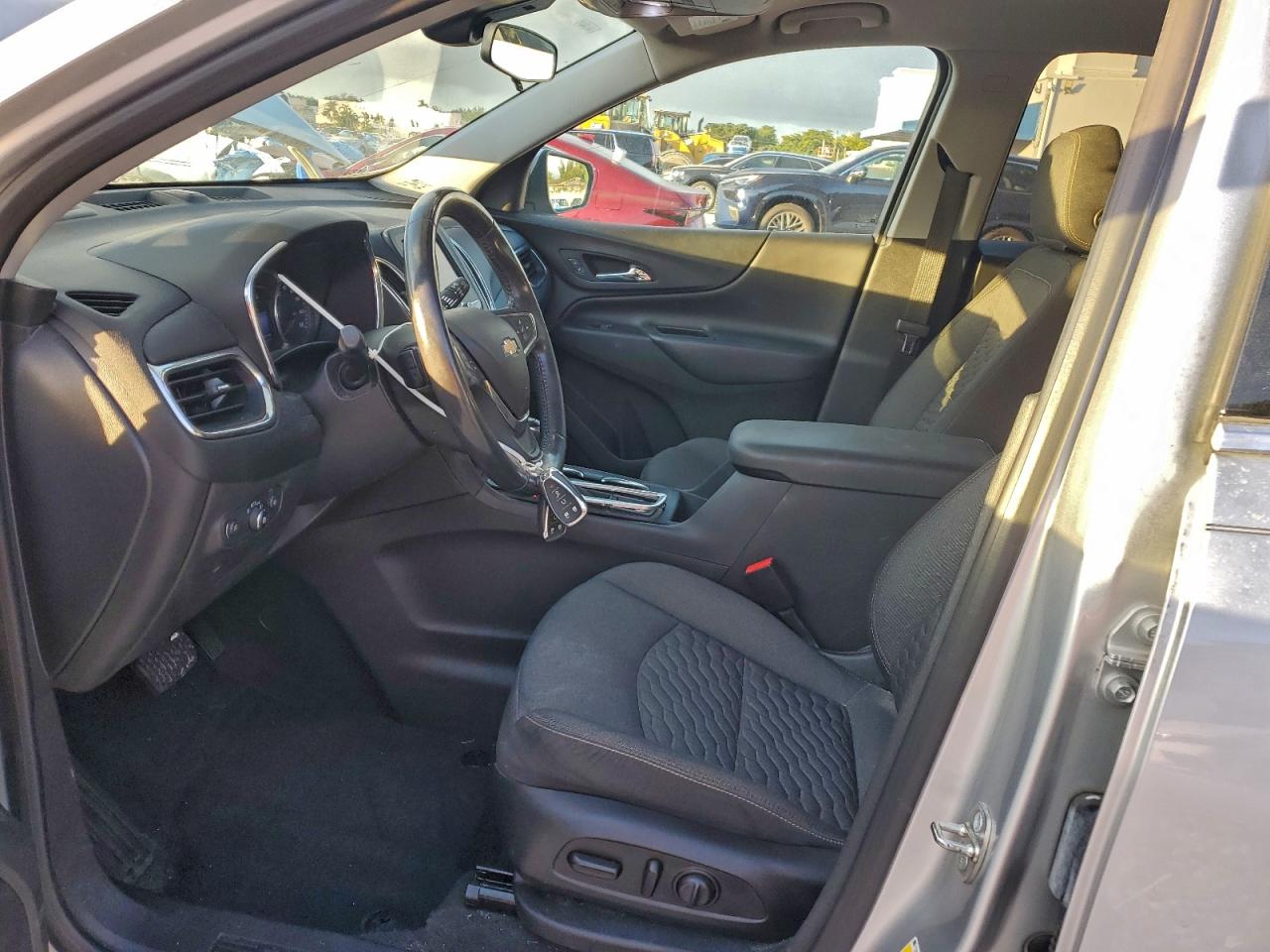 Chevrolet Equinox Lt Image 4