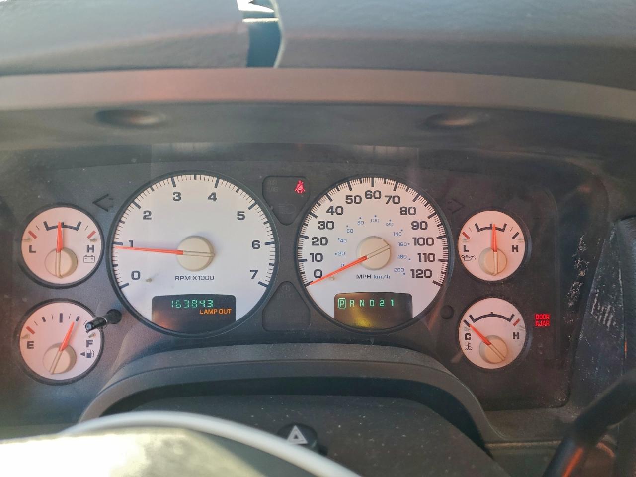 Dodge Ram 1500 Image 8