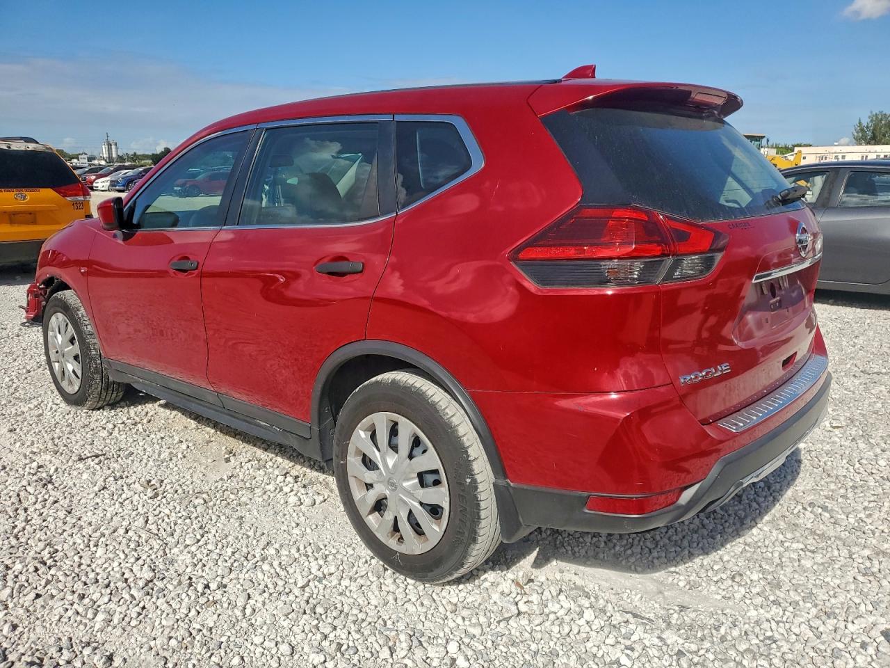 Nissan Rogue S Image 14