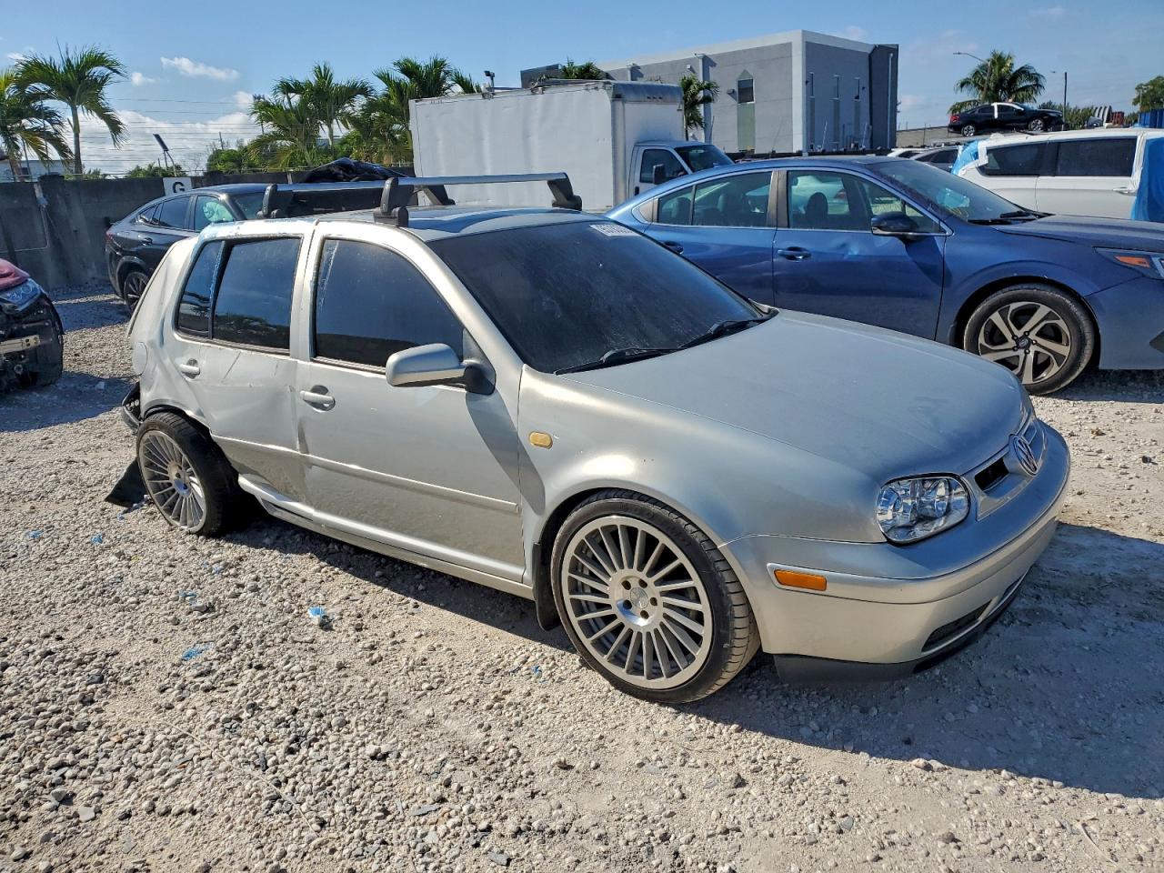 Volkswagen Golf Gls Tdi Image 4