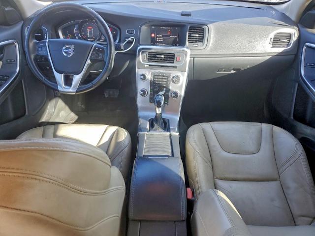 Volvo S60 Dynamic Image 7