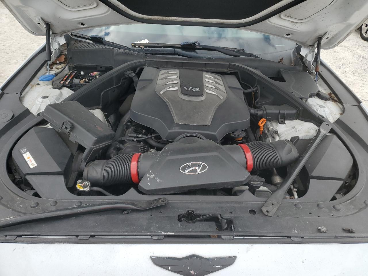 Hyundai Genesis 5.0l Image 9