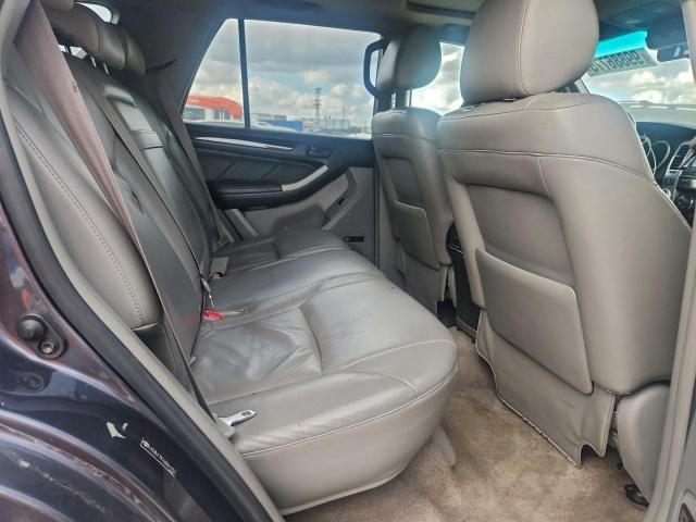 Toyota 4Runner Limited Image 7