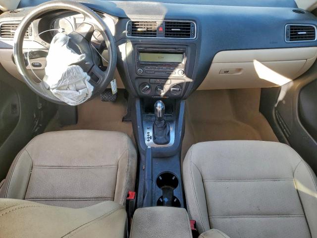 Volkswagen Jetta Se Image 5