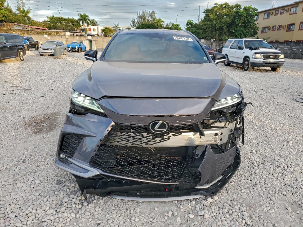 Lexus RX 350 Base Image 10