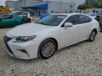  Salvage Lexus Es