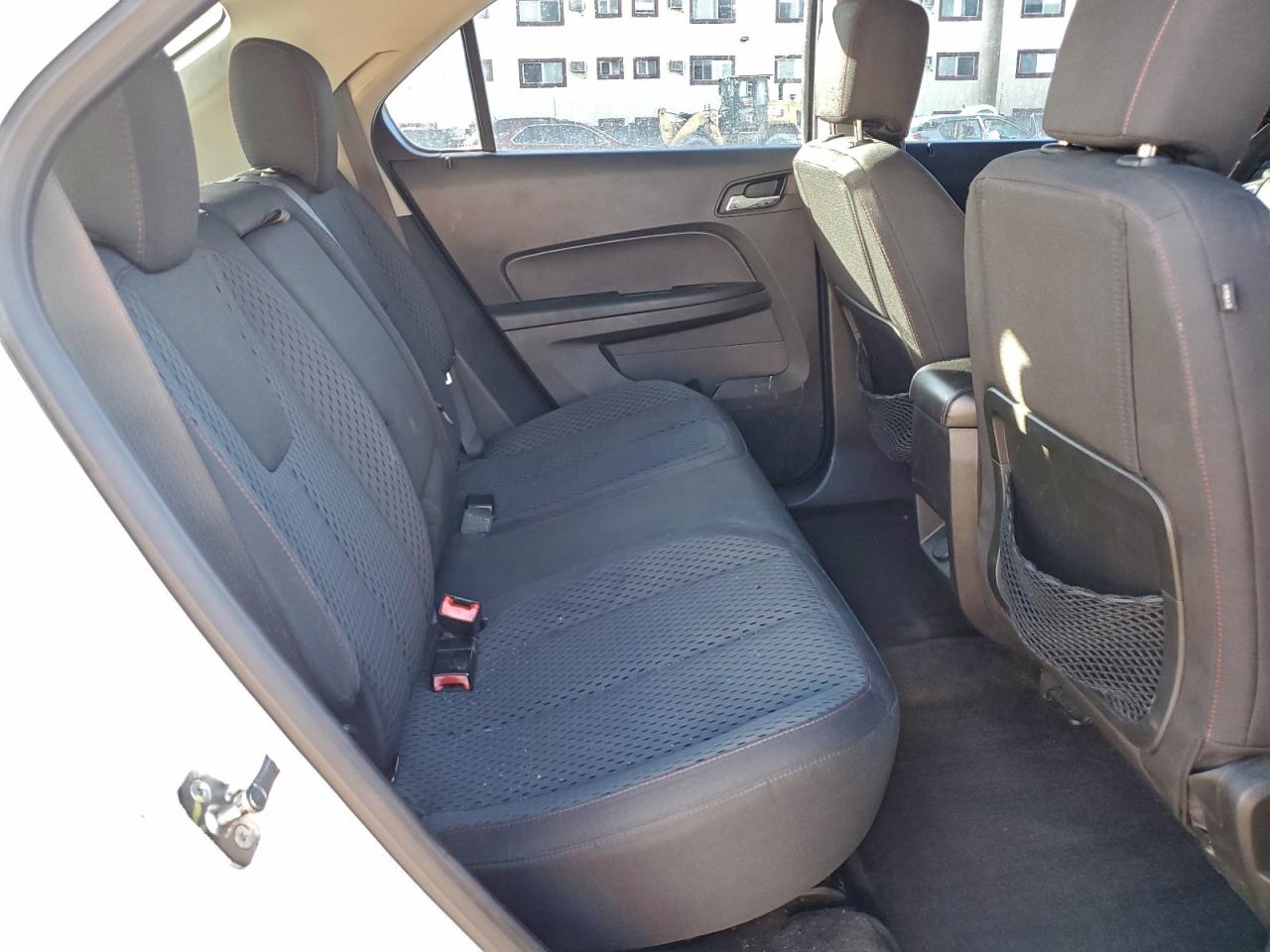 Chevrolet Equinox Ls Image 4