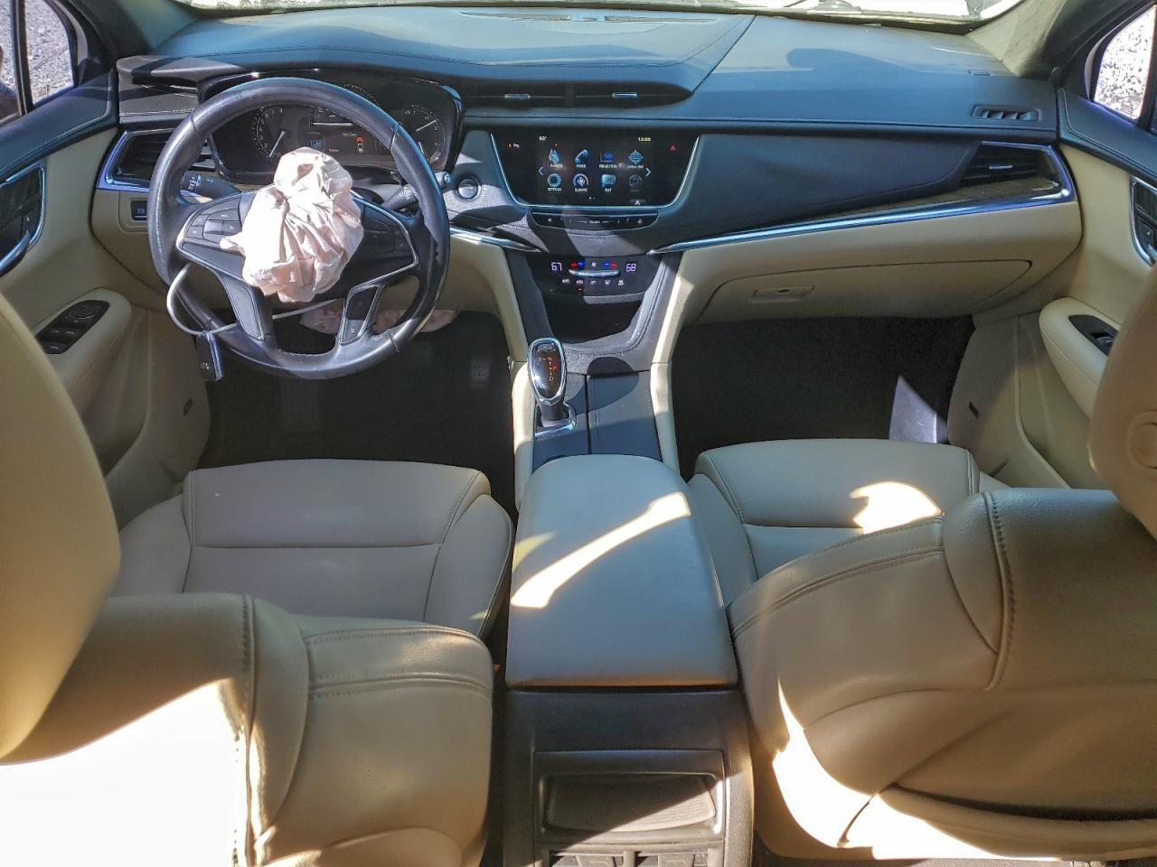 Cadillac XT5 Image 10