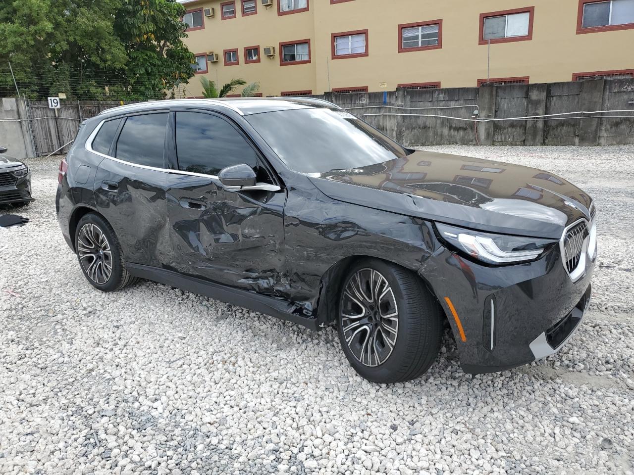 BMW X Series 30 Xdrive Image 11